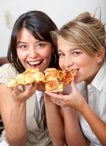 Two girls eating lunch